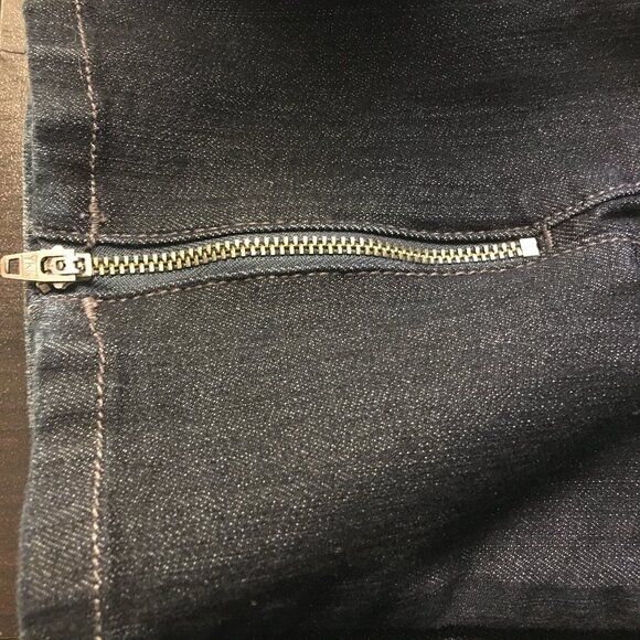 NYDJ Jeans Dark Blue Ankle Jeans With Ankle Zippers - Picture 8 of 10